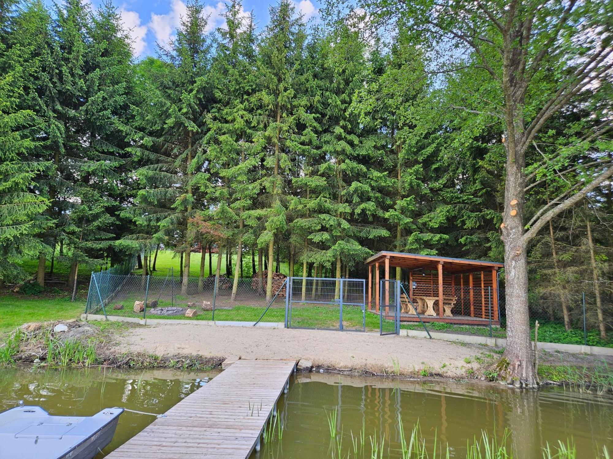 Lepaki Lake Moldzie Exterior foto